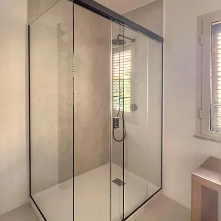 Luxury 4*
